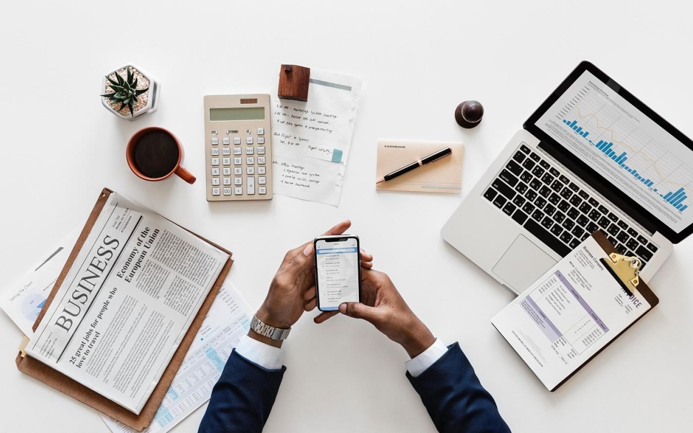 How to Avoid Emotional Investment Choices | EDR Financial